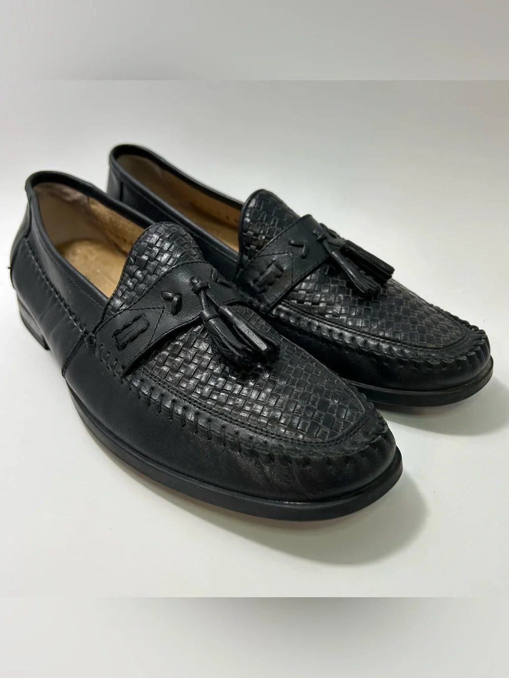 Man's Dress Shoes Nunn Bush Strafford Tassel Loafer Vamp Size 11 Black Slip In